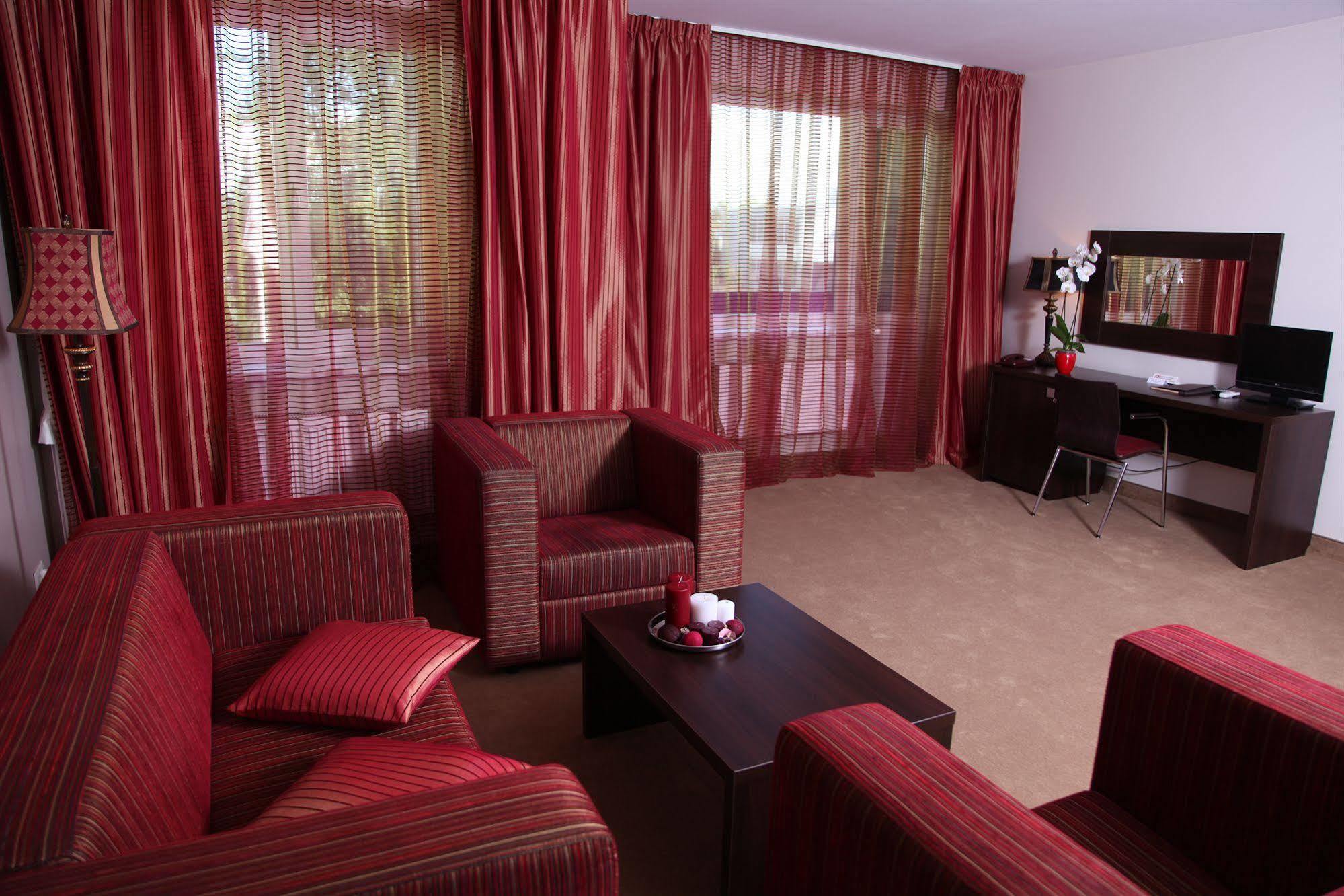 Rixwell Segevold Hotel Сигулда Экстерьер фото